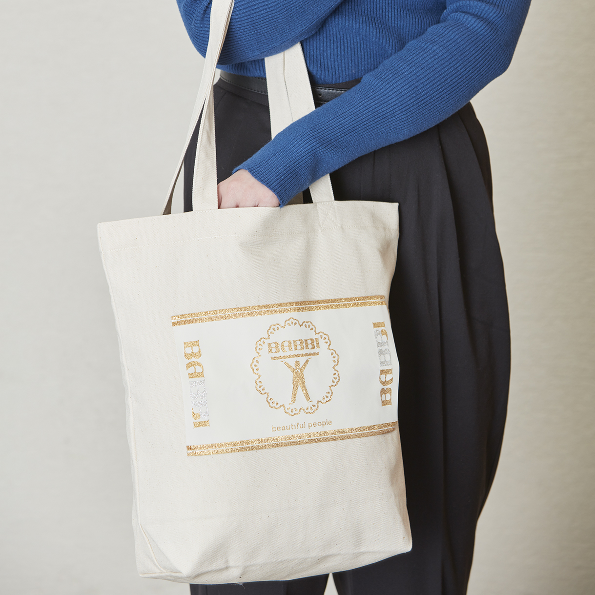 BABBI × beautiful people 限定ネームタグトートバッグ (ブラック)｜BABBI 